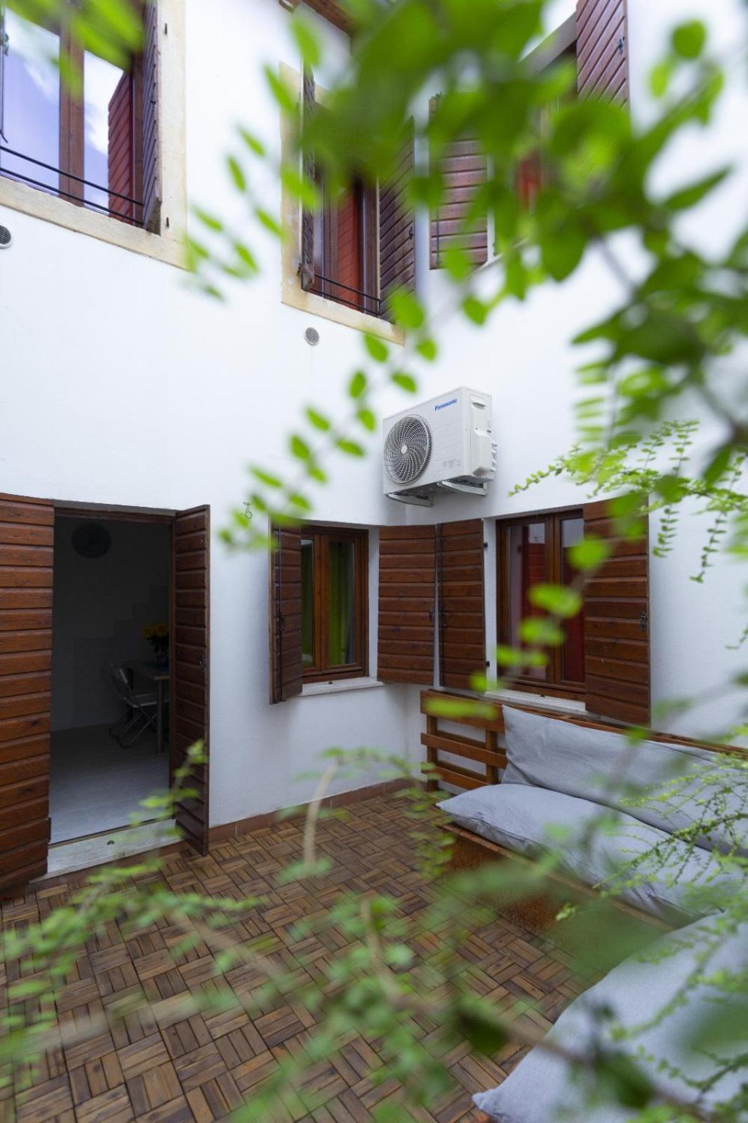 Locami Fondaco Medievale Apartment